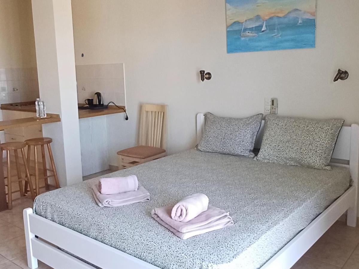 Flora Studios Corfu - Adults Only Benitses (Corfu) Exterior foto