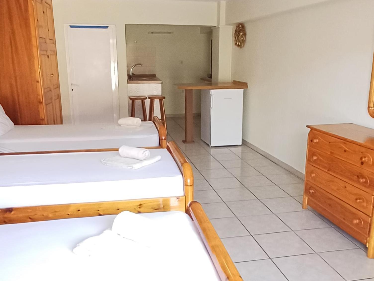 Flora Studios Corfu - Adults Only Benitses (Corfu) Quarto foto