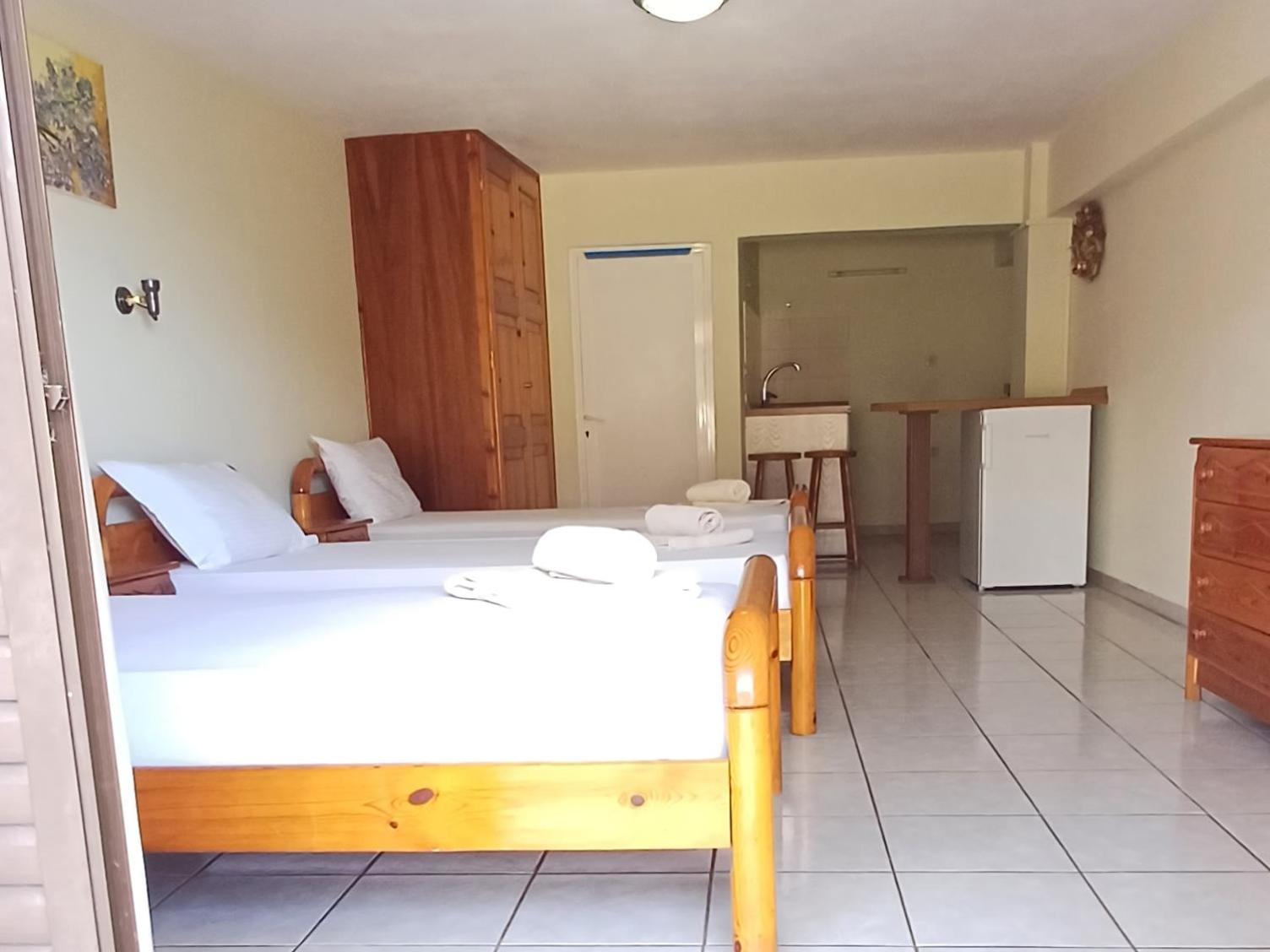 Flora Studios Corfu - Adults Only Benitses (Corfu) Quarto foto