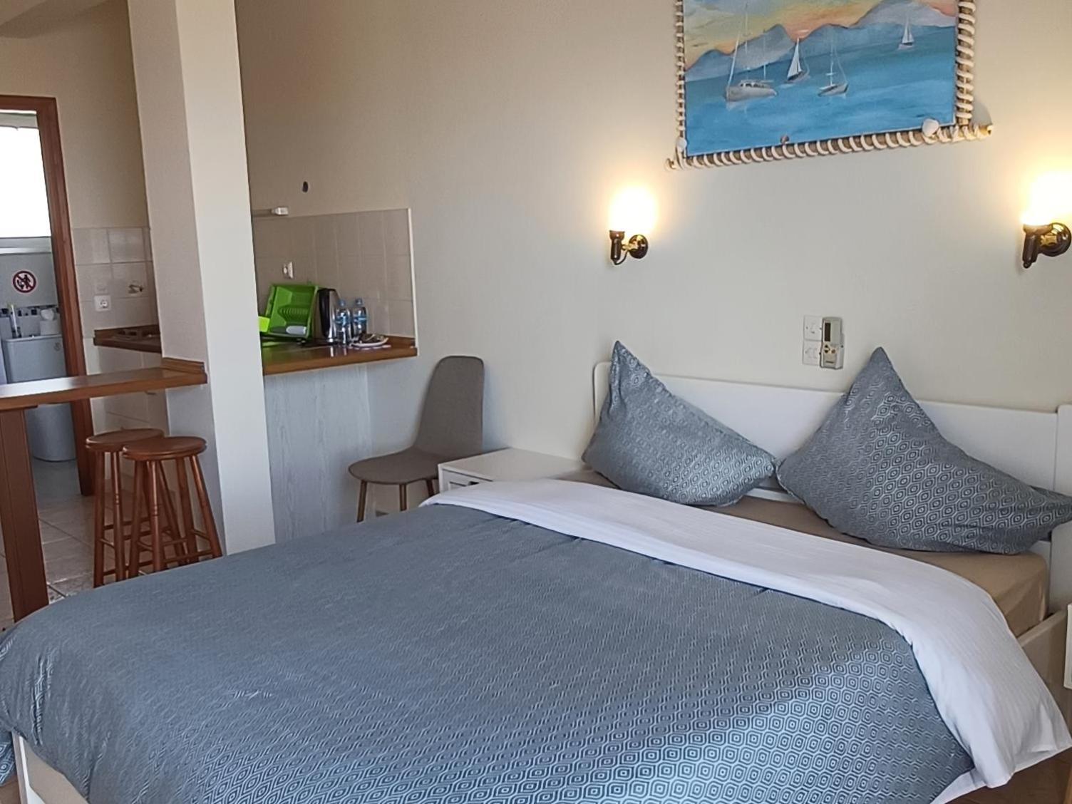 Flora Studios Corfu - Adults Only Benitses (Corfu) Exterior foto